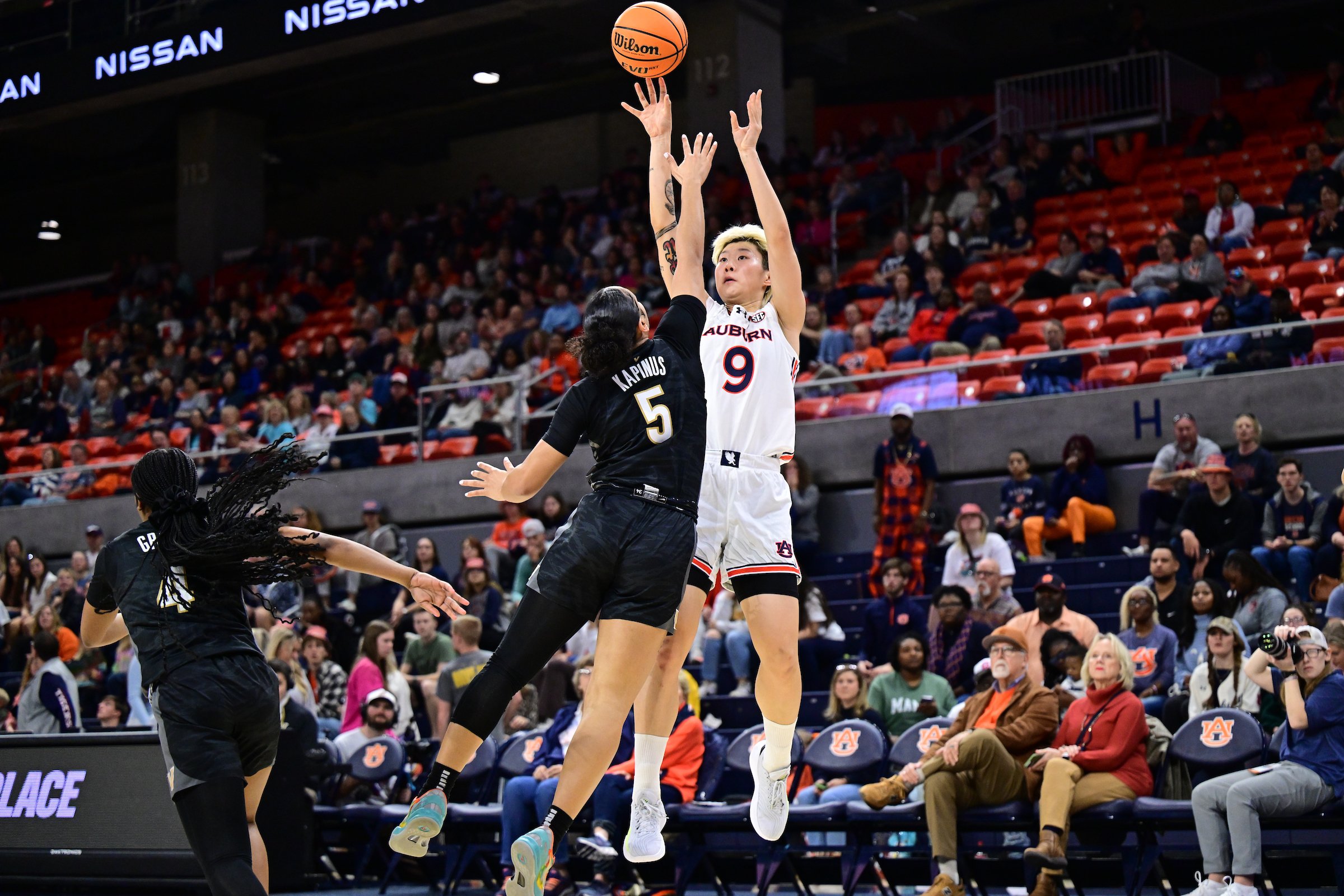 征戰(zhàn)NCAA！鄧雨婷：不太喜歡被稱為“李夢接班人” 未來想進WNBA